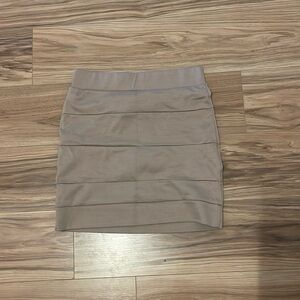 Bodycon ribbed skirt